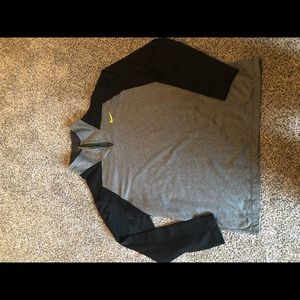 Men’s Nike quarter zip!